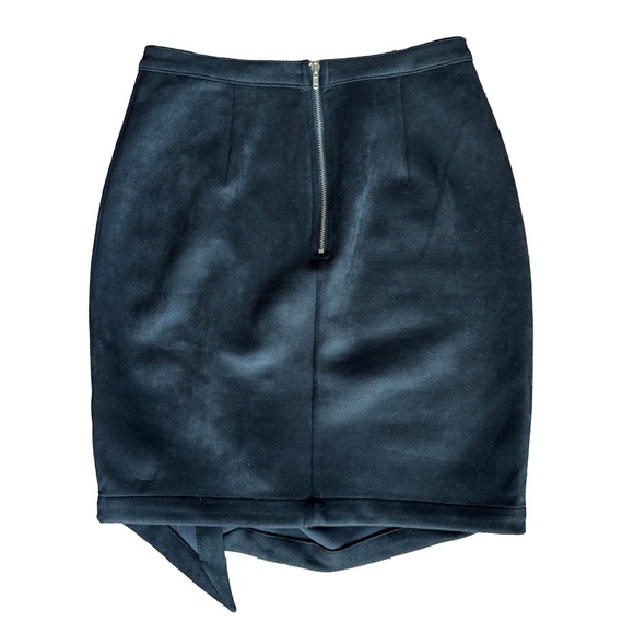 NWOT 4SI3NNA Faux Suede Mini Skirt - Picture 2 of 4